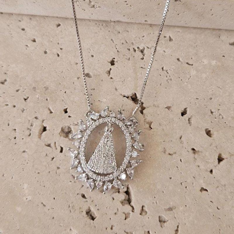 Gargantilha Nossa Senhora Oval Cravejada 45cm