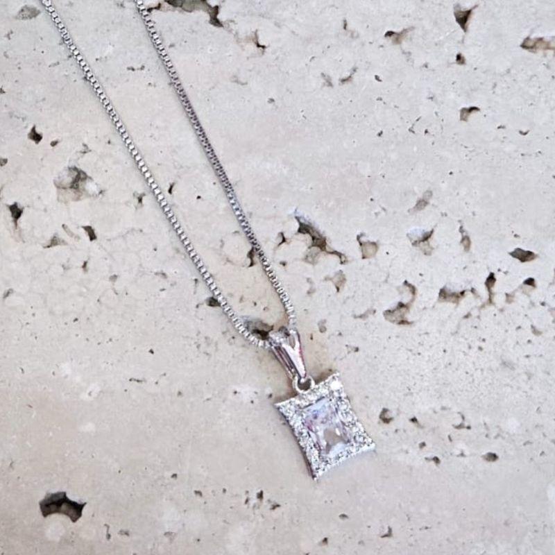 Gargantilha Ponto de Luz Retangular Cravejado em Volta 45cm