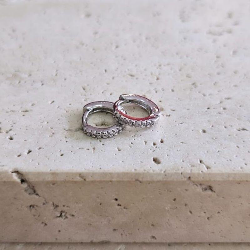 Brinco Argola Cravejada Fina Peq