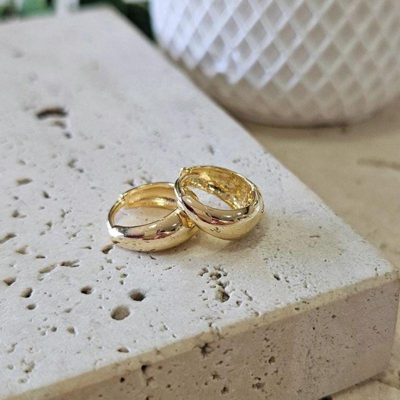 Brinco Argolinha Lisa Média