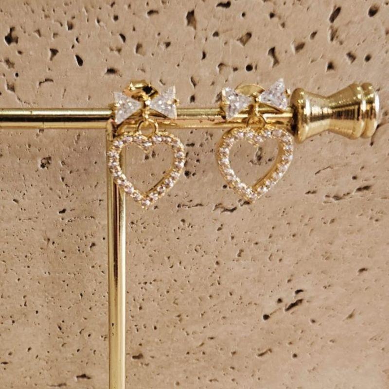 Brinco Coração com Laço