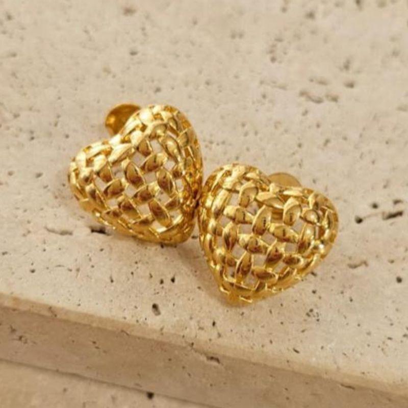 Brinco Coração Trançado