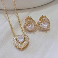 Conjunto Coração Cravejado Cristal 40cm