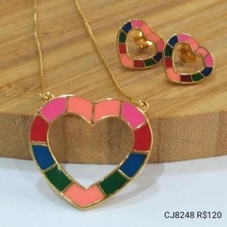 Conjunto Coração Resina Colorido