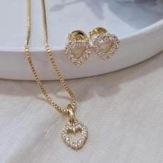  Conjunto Coração Vazado Cravejado Mini 40cm