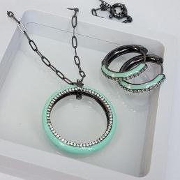 Conjunto Esmaltado com Micro Zirconia Verde G