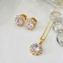 Conjunto Flor Cravejado Zirconia 