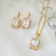 Conjunto Pedra Retagunlar Cravejado