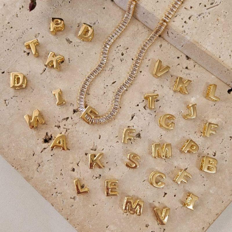 Pingente Letras Vazadas Diversas 1,0cm