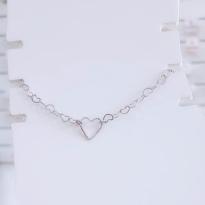 Tornozeleira Corrente de Corações e Coração Gde