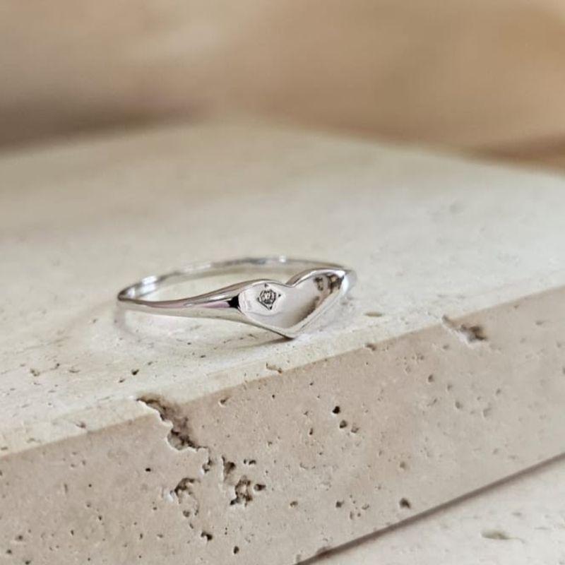 Anel Coração Chapa Achatado com Zirconia