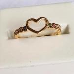 Anel Coração Vazado com Zircônia Colorida