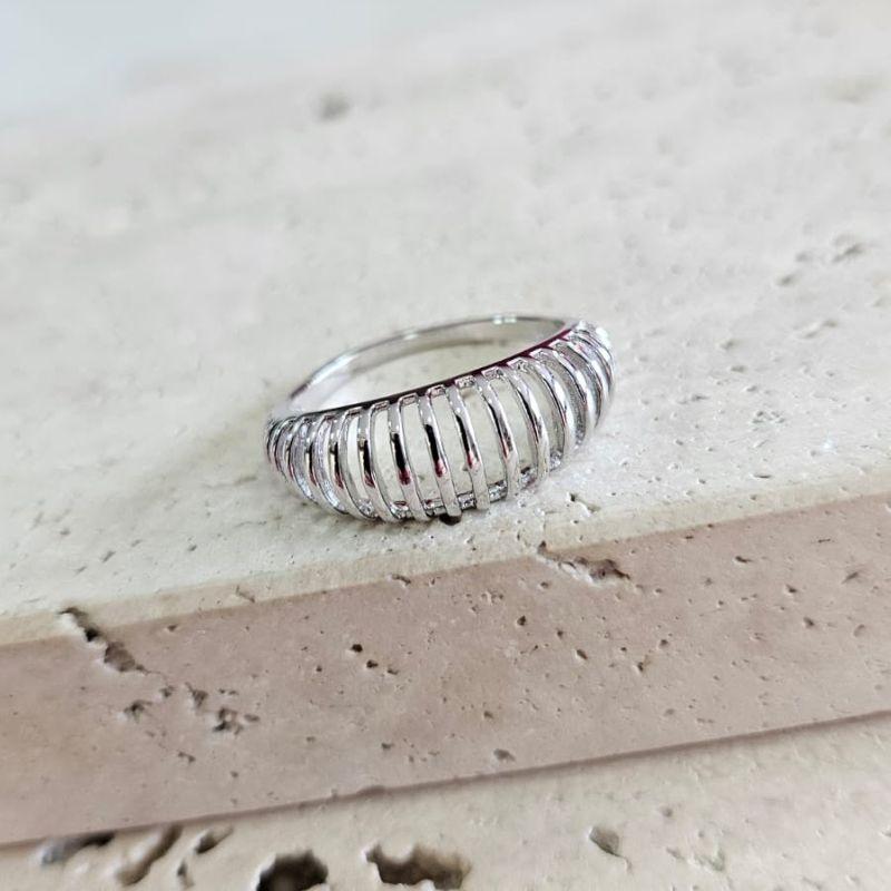 Anel Listras Vazadas Alto