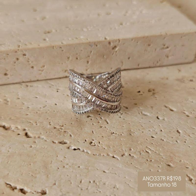 Anel Luxo Coração Cravejado e  Fileira de Baguete