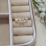 Anel Meia Aliança Baguete Cristal