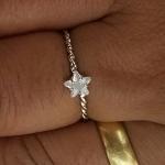 Anel Torcido Zirconia Estrela R