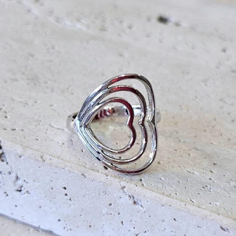 Anel Tres Corações Vazados R