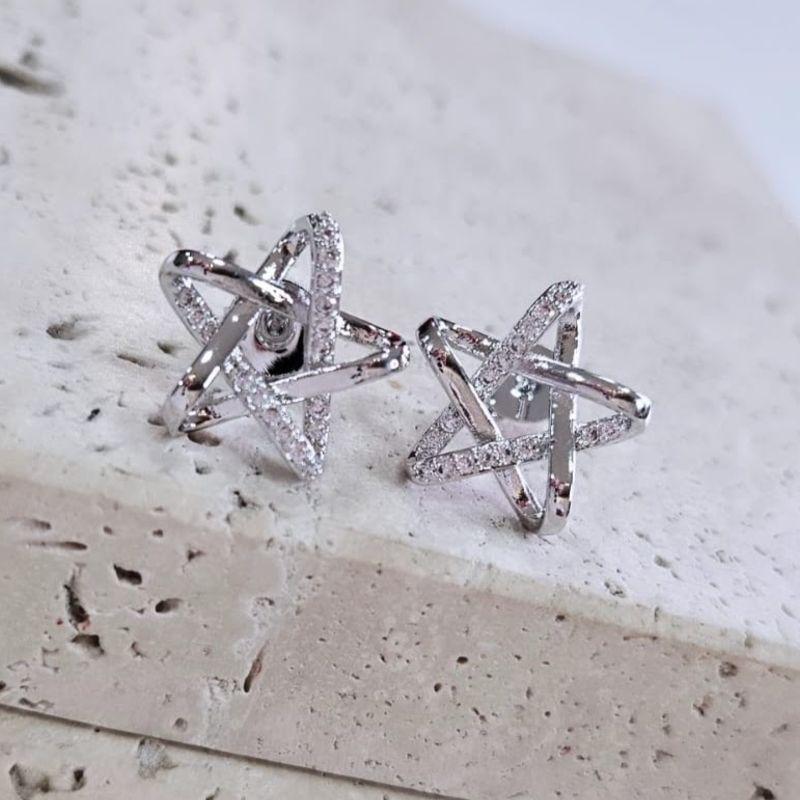 Brinco Estrela Organica Cravejada