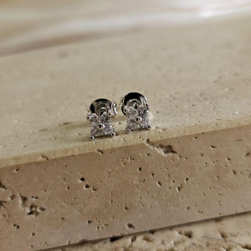 Brinco Florzinha 4 Pontas