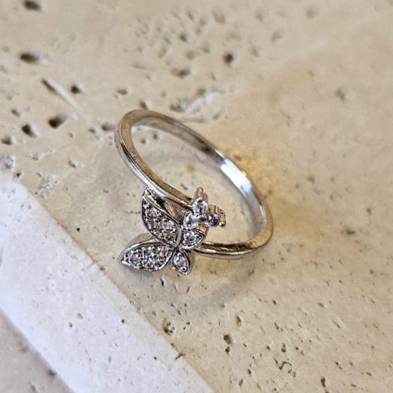 Anel Borboleta Cravejada e Florzinha