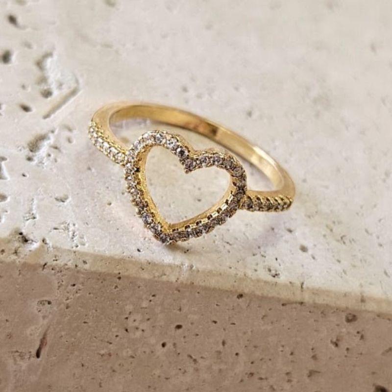 Anel Coração Vazado Cravejado