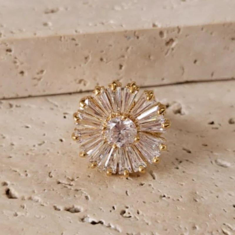 Anel Flor com Navete e Zirconia