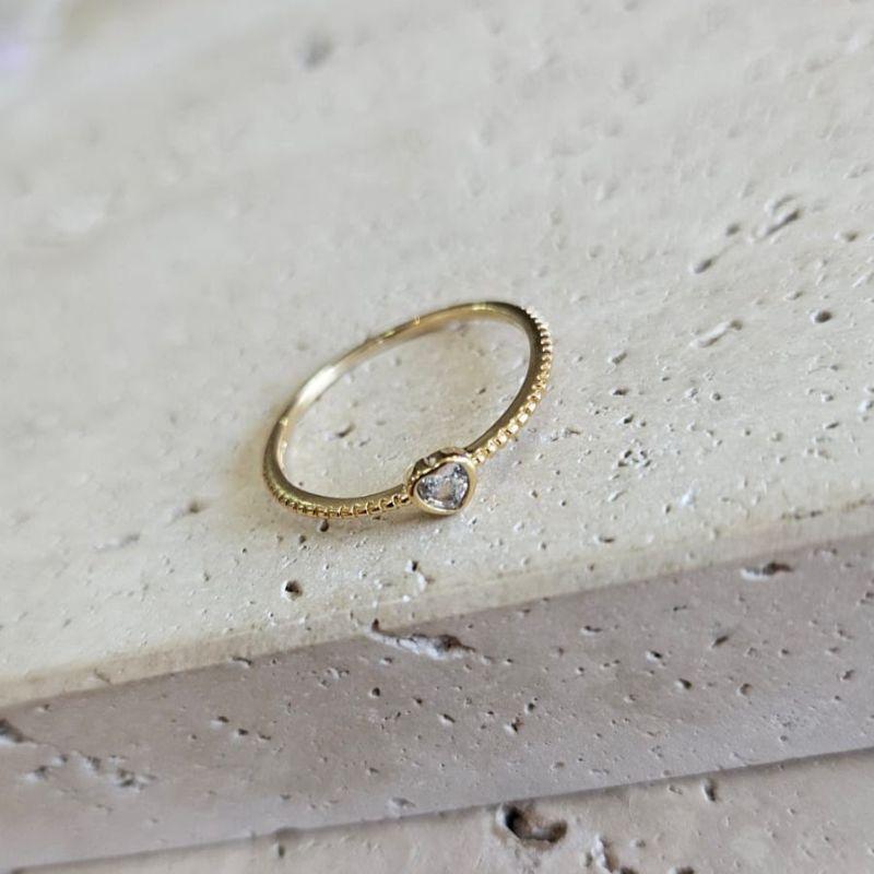 Anel Solitario Coração Zirconia Mini Aro Texturizado