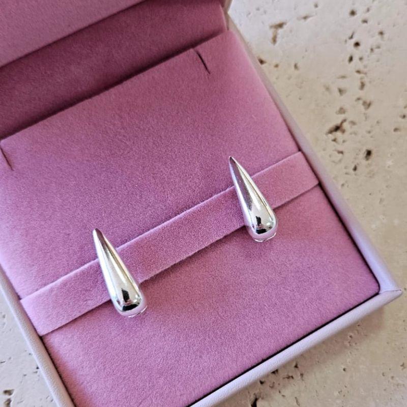 Brinco Gota Clic Moderna Prata