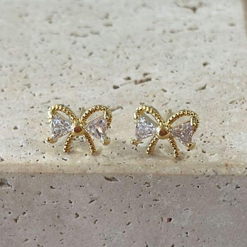 Brinco Lacinho Zirconia Cristal