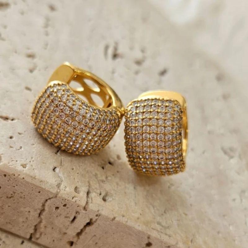 Brinco Maxi Argola Cravejada Cristal