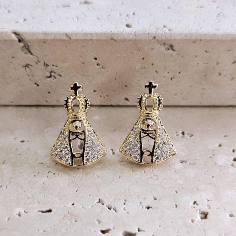 Brinco Nossa Senhora Cravejada Cristal