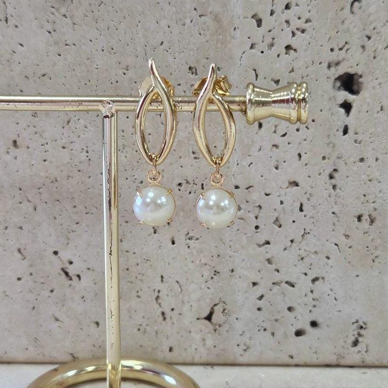 Brinco Pérola Base Folha