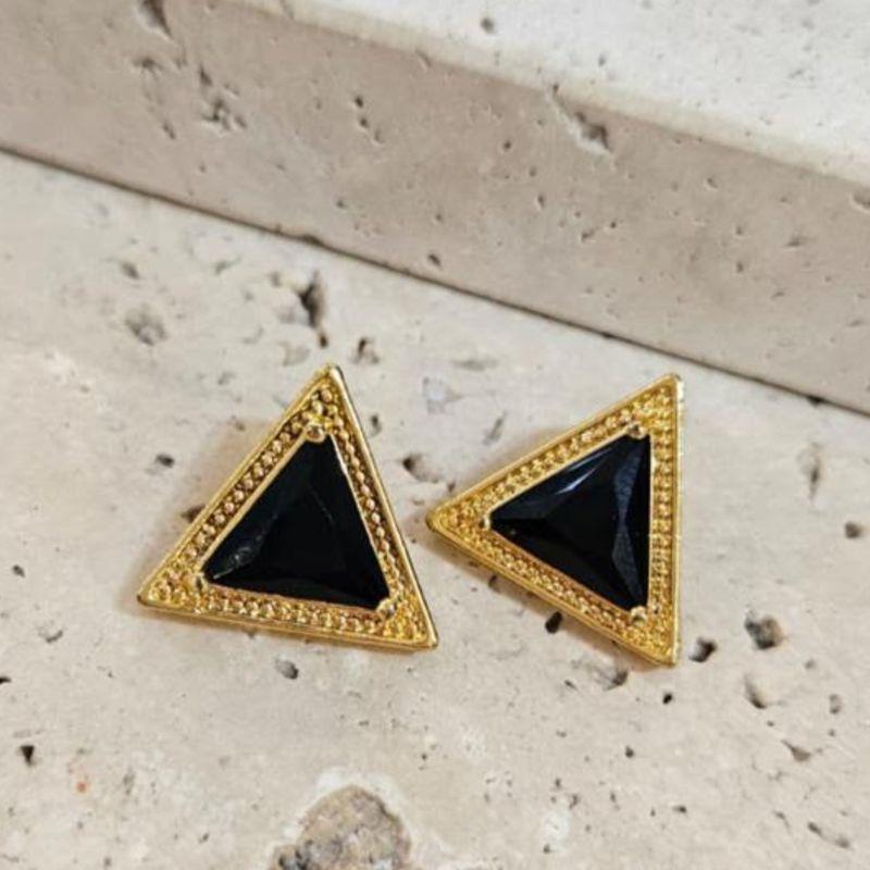 Brinco Triângulo Pedra Preta