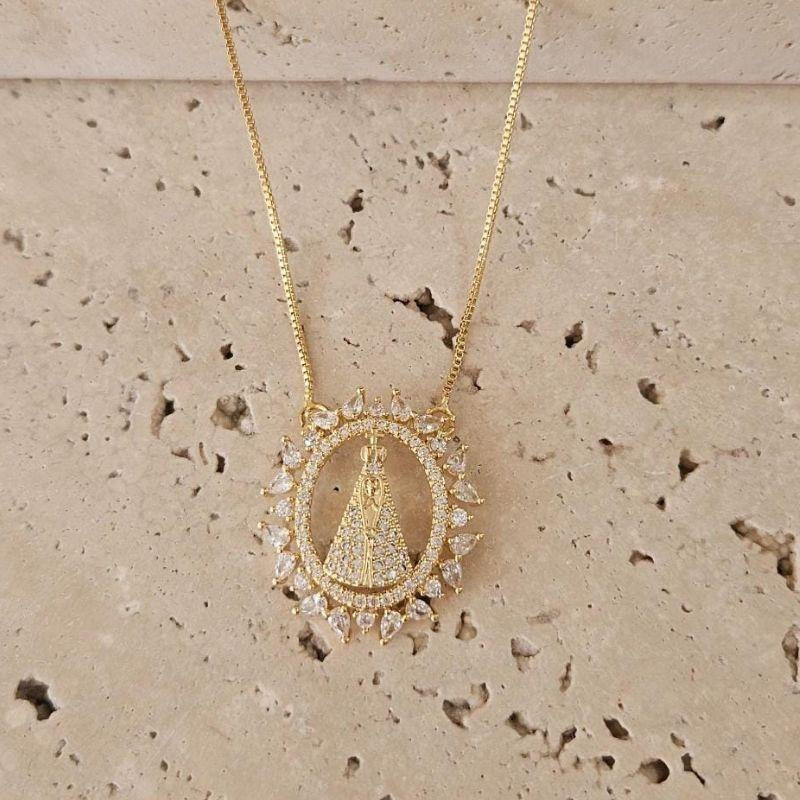 Gargantilha Nossa Senhora Oval Cravejada