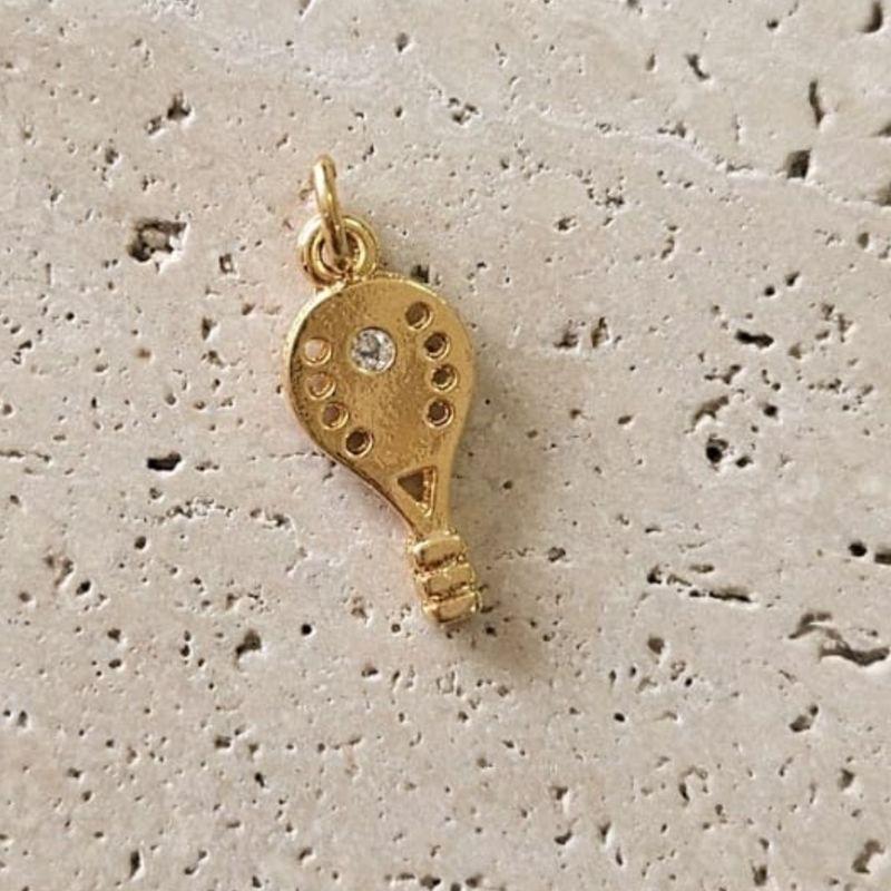 Pingente Beach Tenis (1,5x0,8cm)