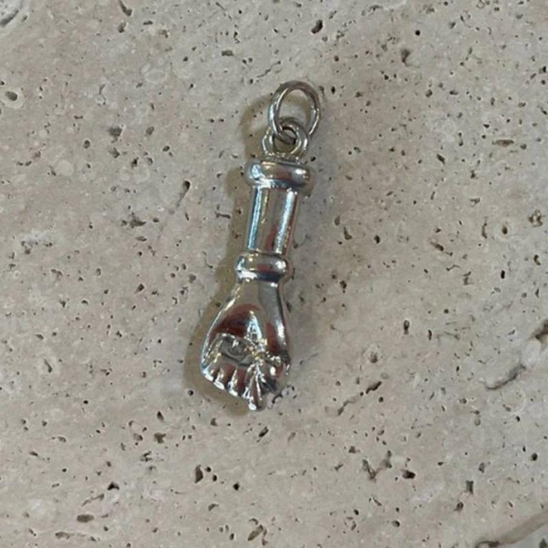 Pingente Figa (2,5x0,8cm)