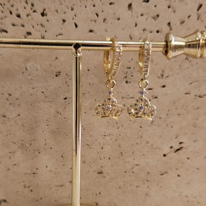 Brinco Argola Coroa Cravejada