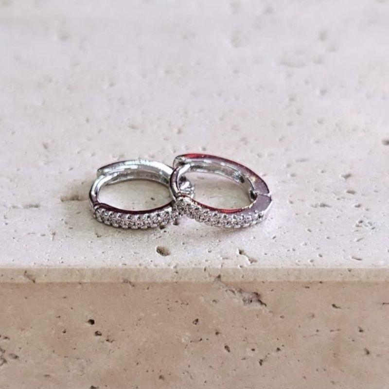 Brinco Argola Cravejada 1 Fileira