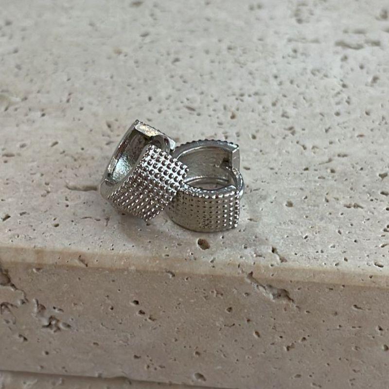 Brinco Argola Grossa Pontilhada Peq