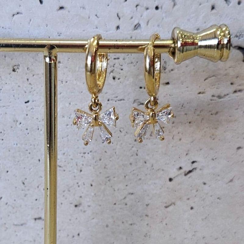 Brinco Argola Laço Pendurado c/ Zirconias