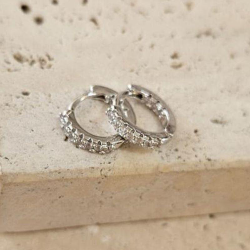 Brinco Argola Mini Cravejada Dentro e Fora