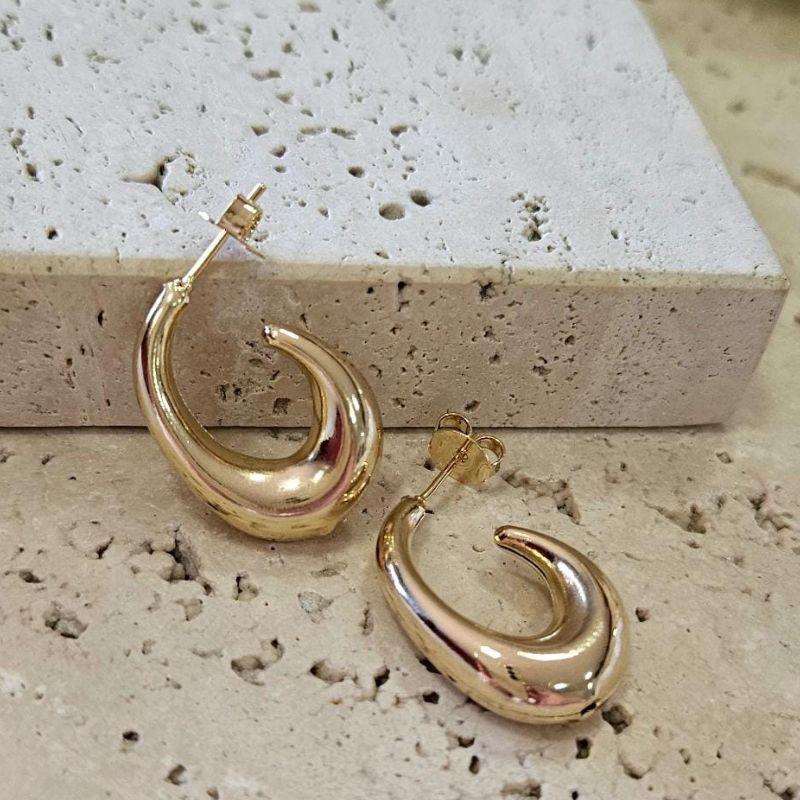 Brinco Argola Oval Tubo