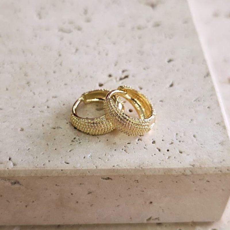 Brinco Argola Pontilhada Inteira Peq