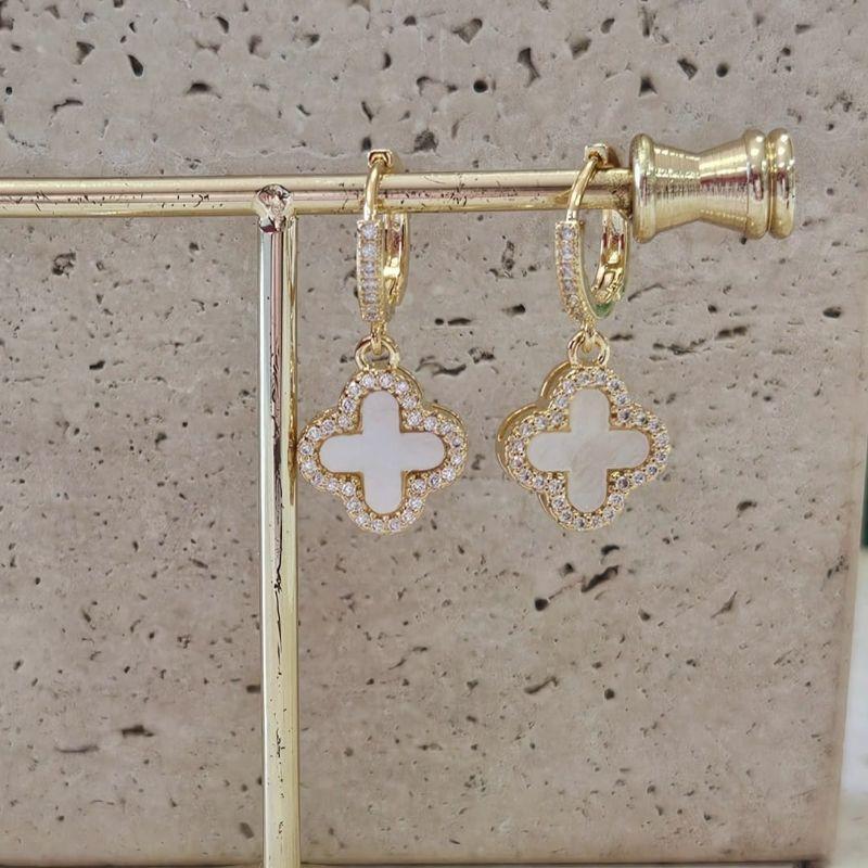 Brinco Argolas Van Cleef Resinada