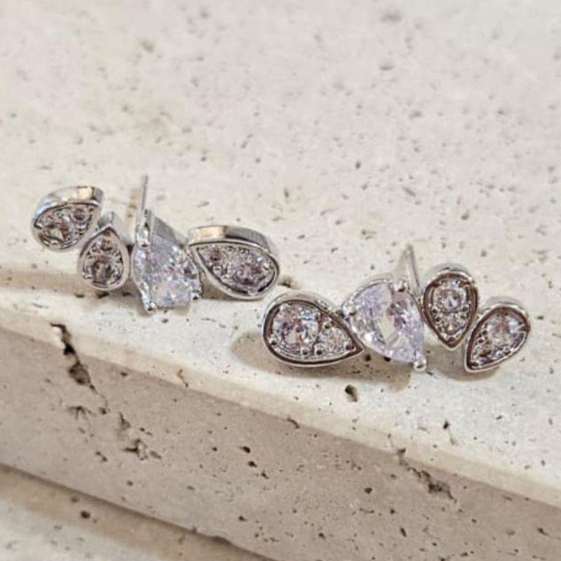 Brinco Ear Cuff Gotas Cristal