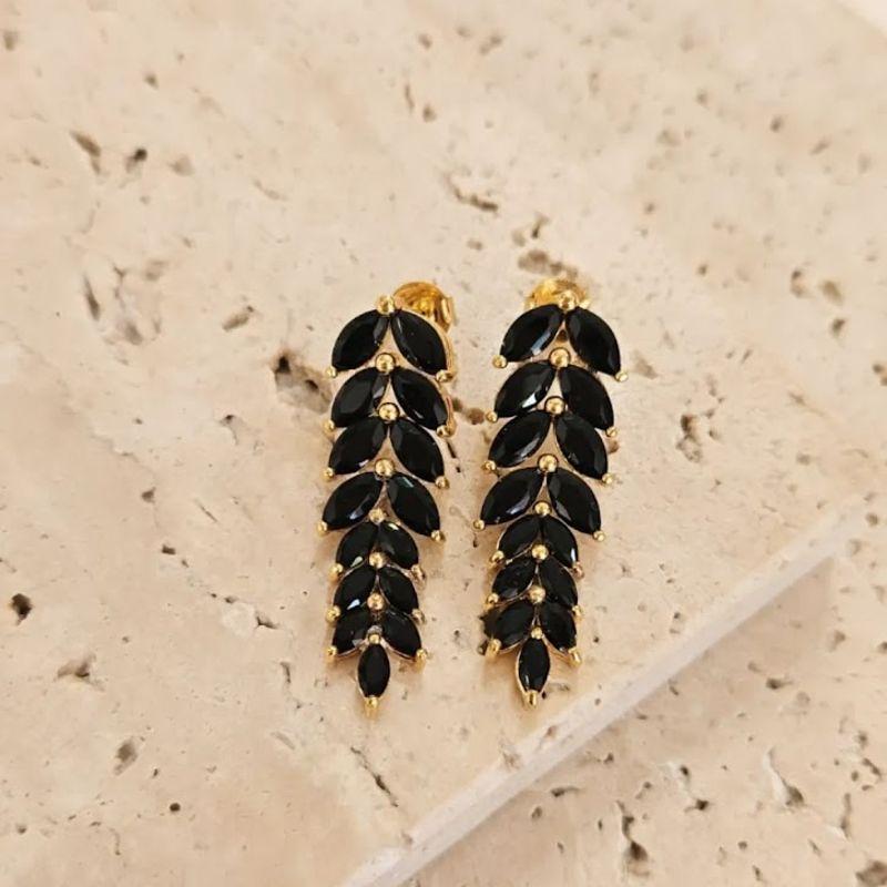 Brinco Folha Zirconia Navete