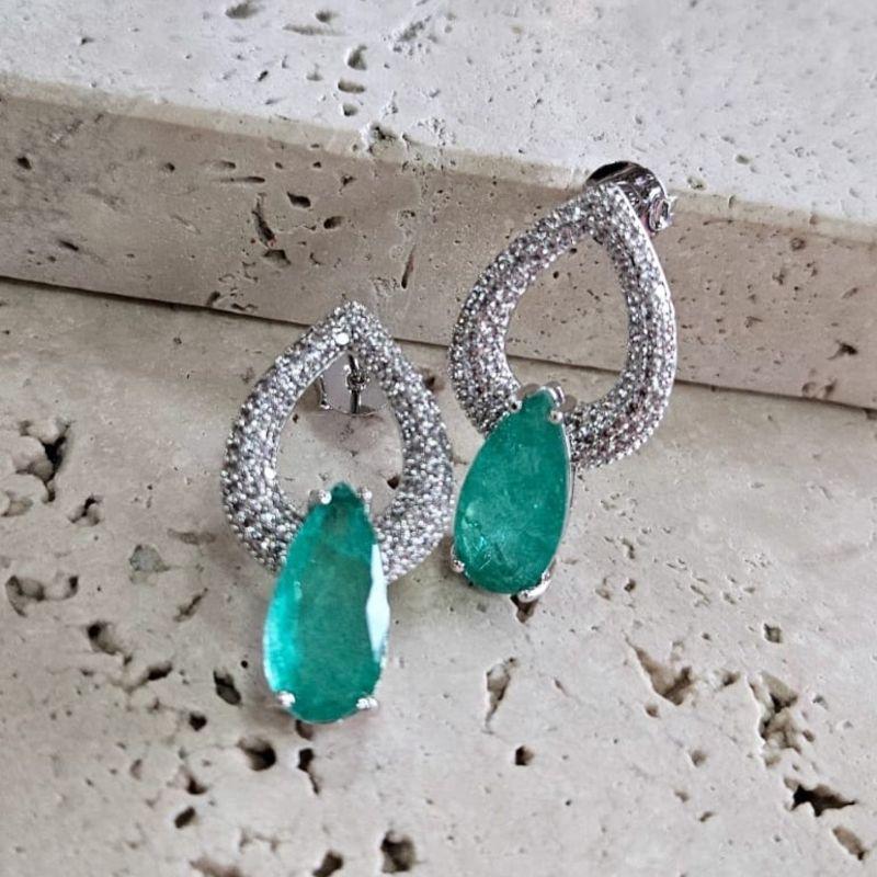 Brinco Gota Cravejada Pedra Turmalina