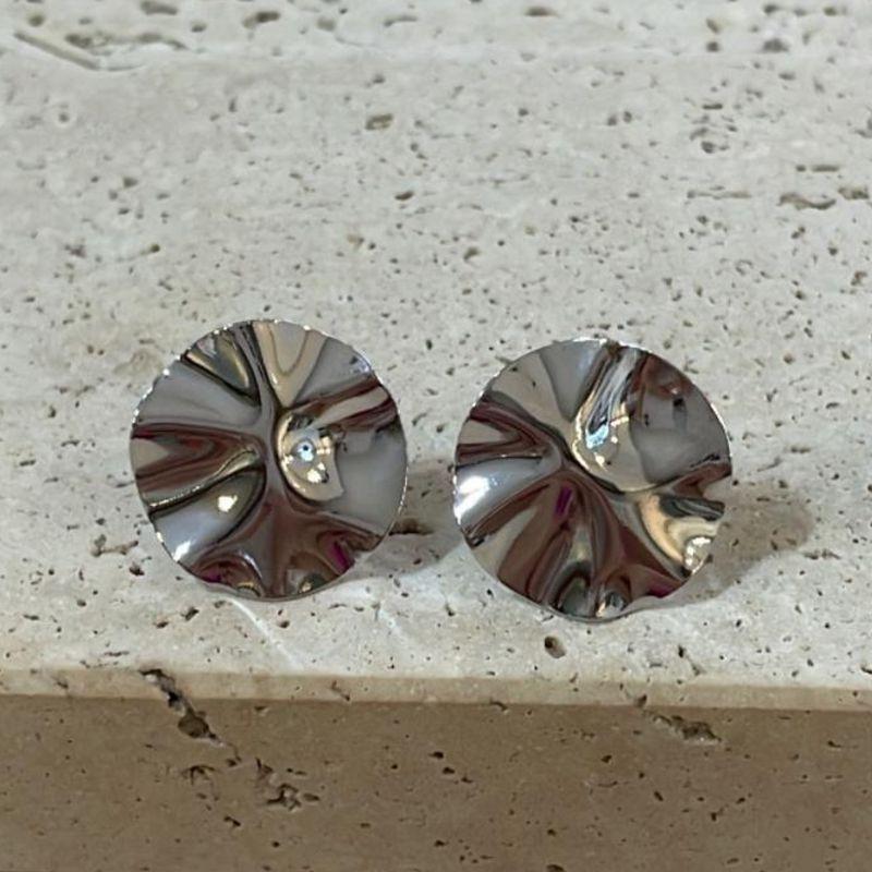 Brinco Redondo Martelado Mini