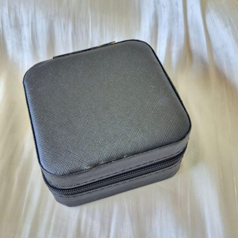 Porta Joia Mini Quadrado Preto 10x10x4,5cm