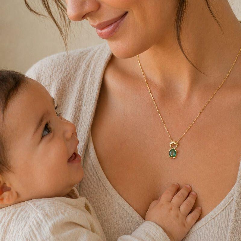 Pingente Menino Pedra Coração Verde